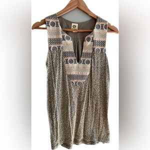 TINY brand Anthropologie XS embroidered v neck tank